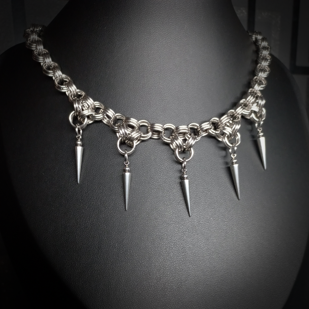 Collier Midnight – Épines de Minuit