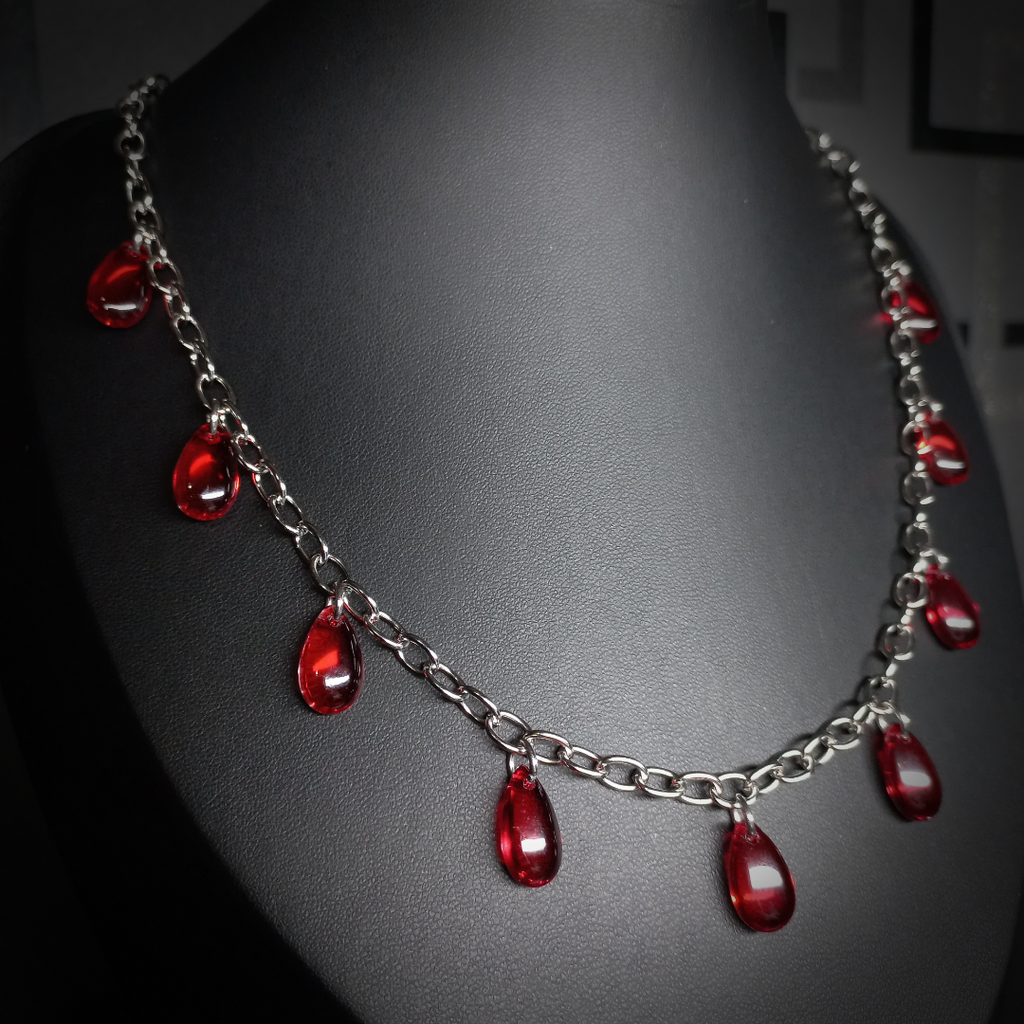 Collier Bloodline – Scarlet Row