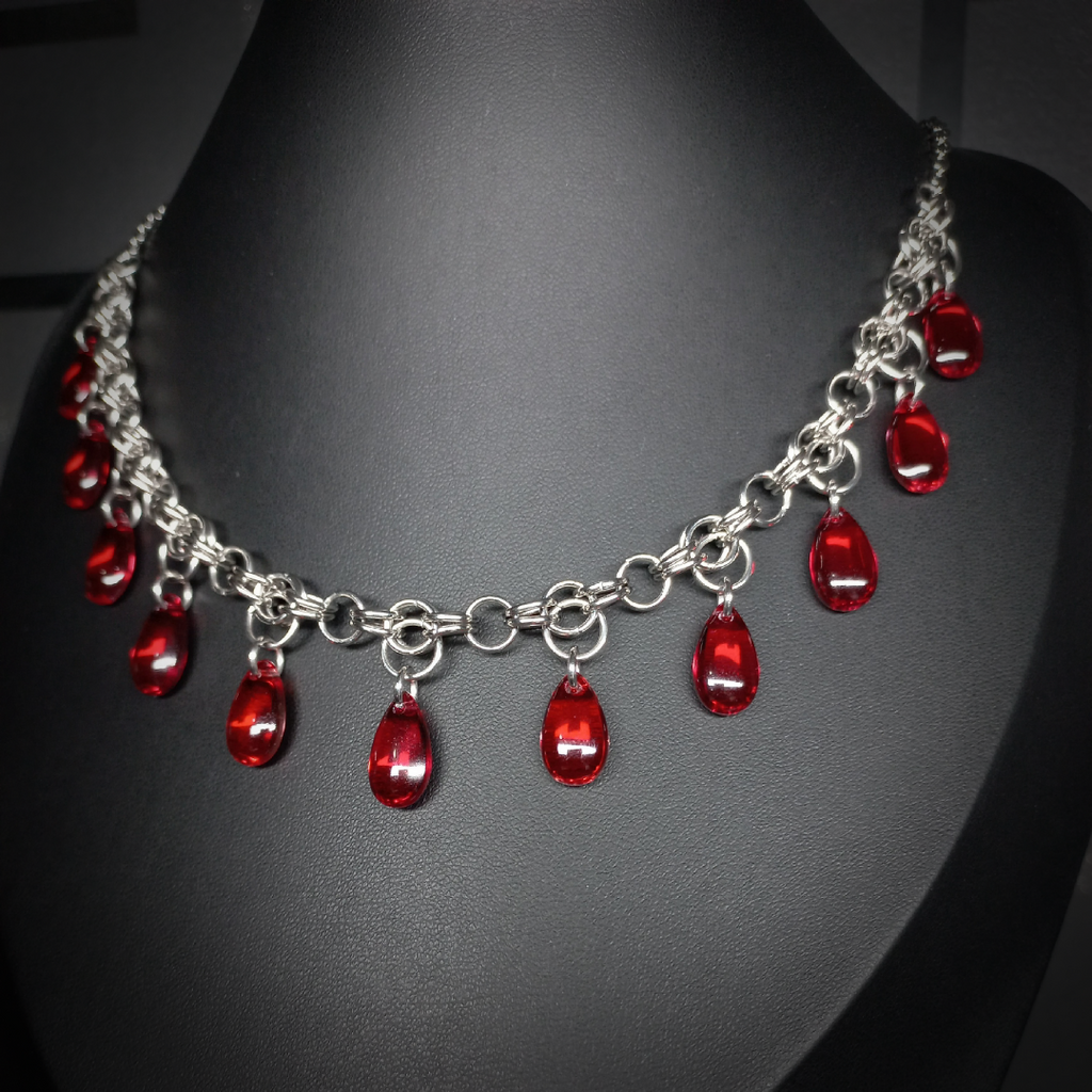 Collier Nightfall – Étreinte Pourpre