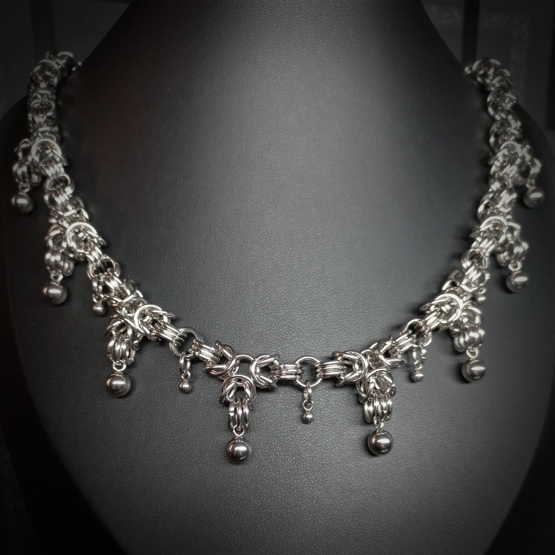 Collier Silent Empire