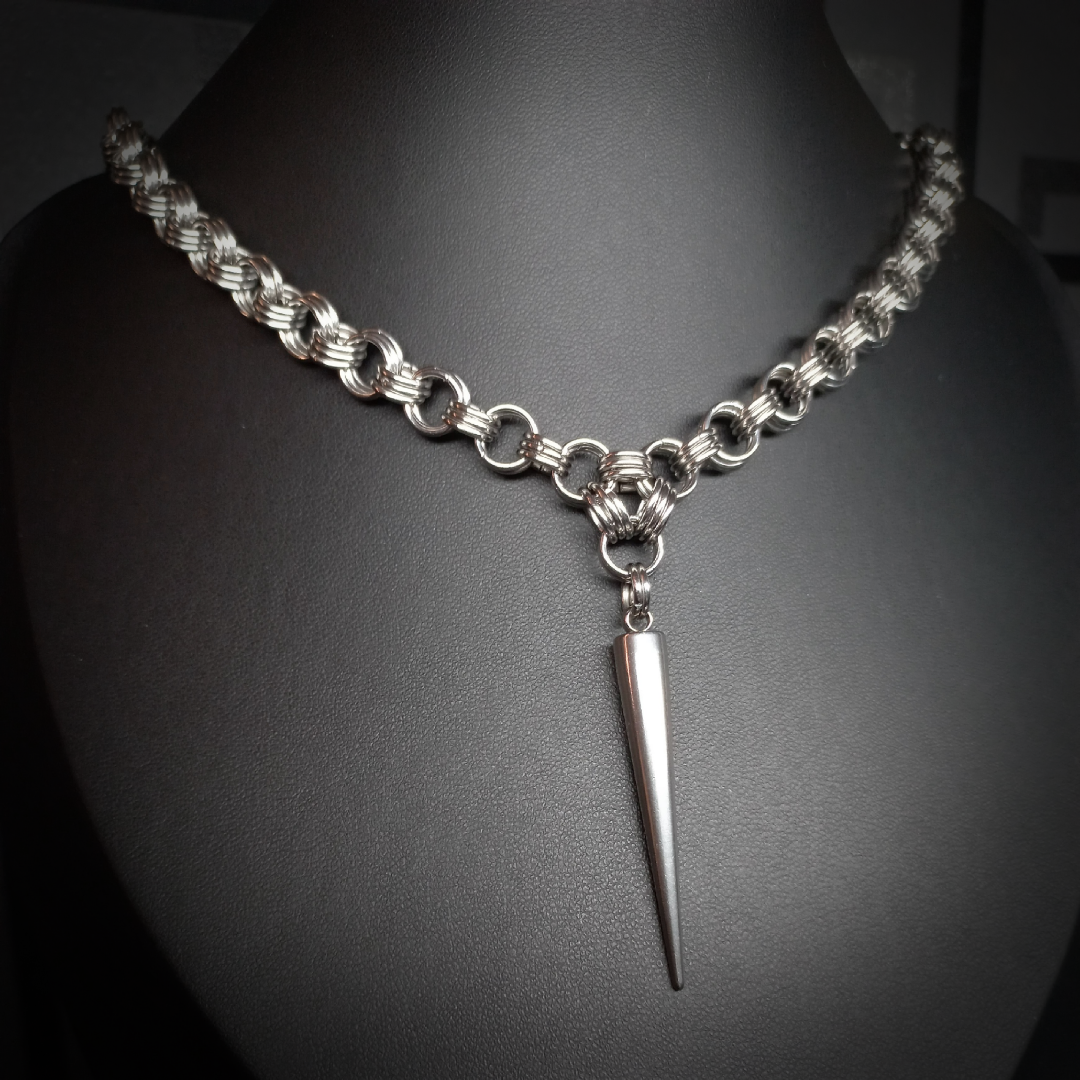 Collier Midnignt – Noctis Spike