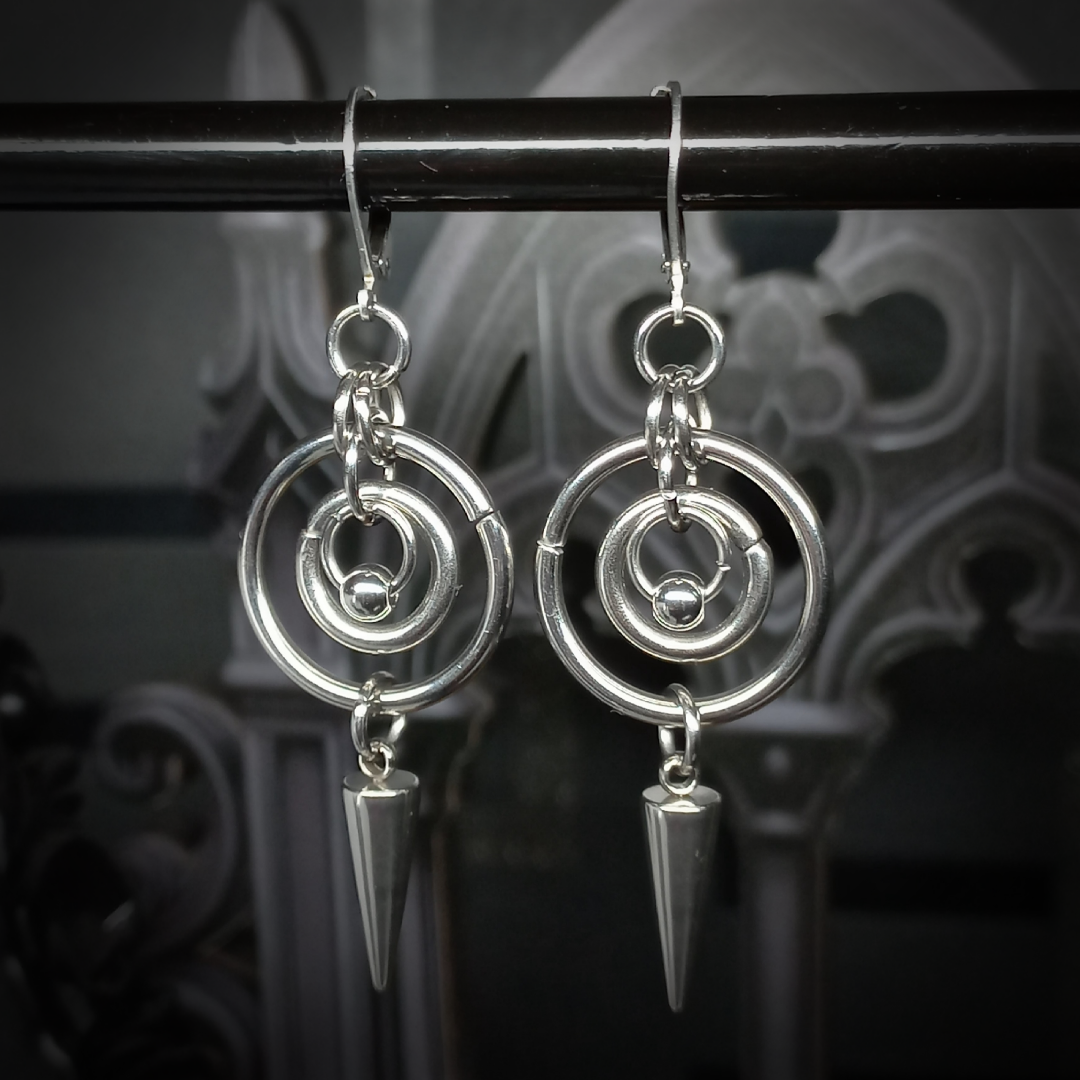 Boucles d’Oreilles à Pointe