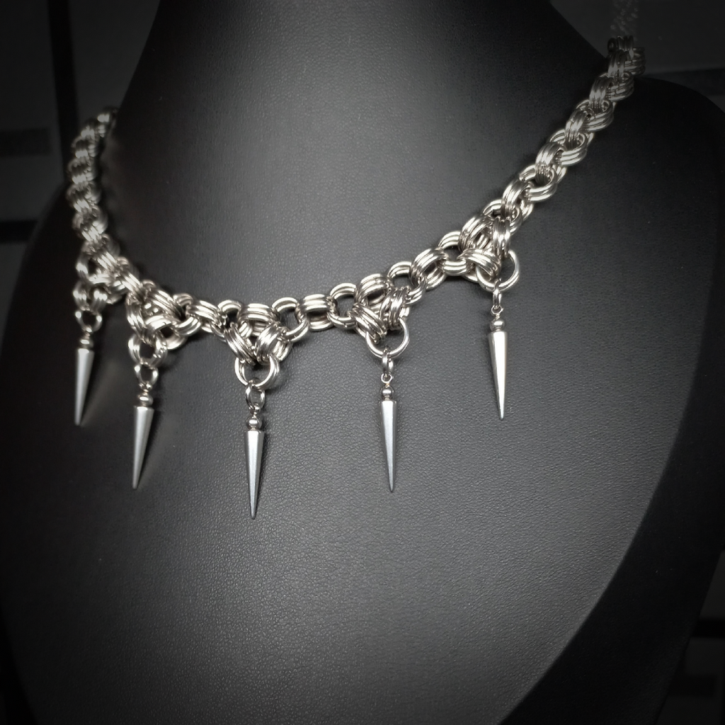 Collier Midnight – Épines de Minuit