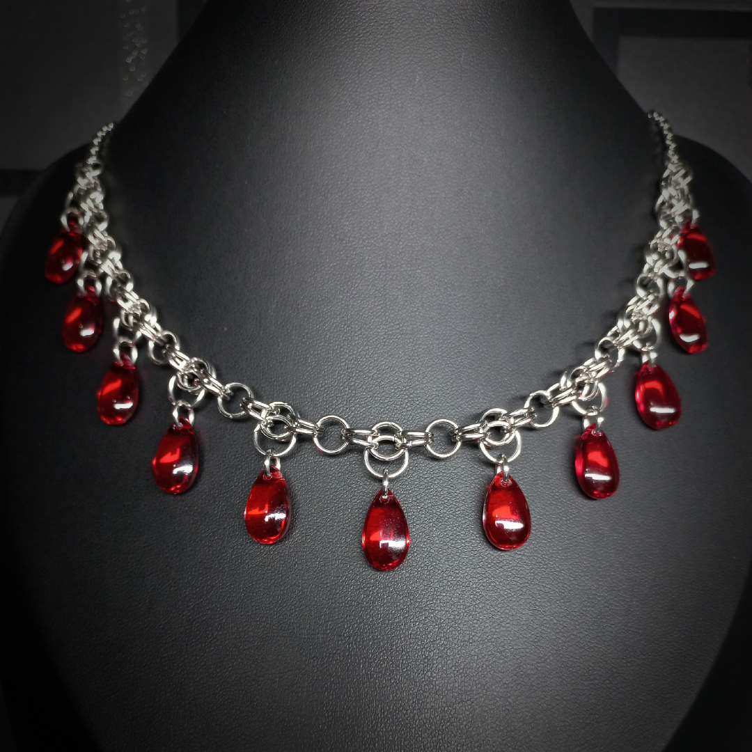 Collier Nightfall – Étreinte Pourpre