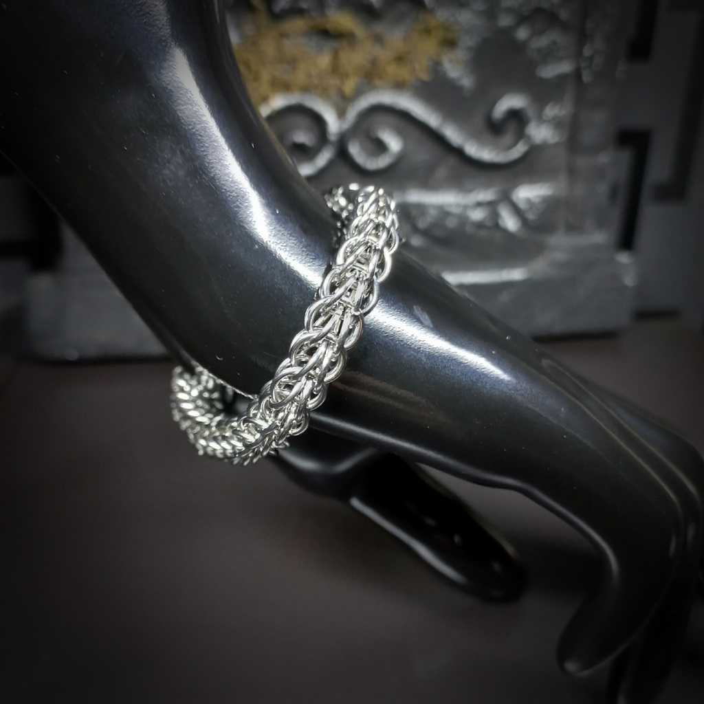 Eternal Heart Bracelet