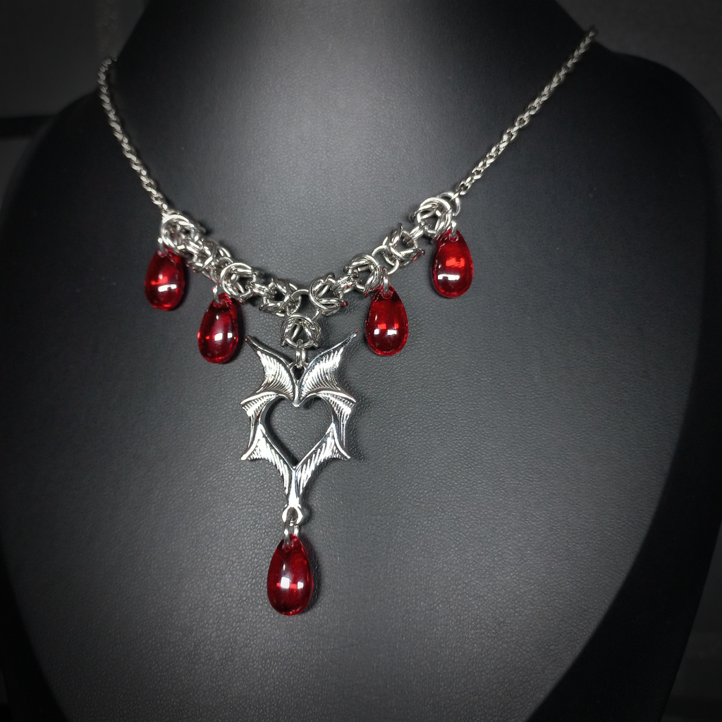 Collier Bloodline – Vampire’s Heart