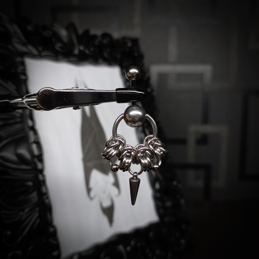 Piercing de Nombril à Pointe