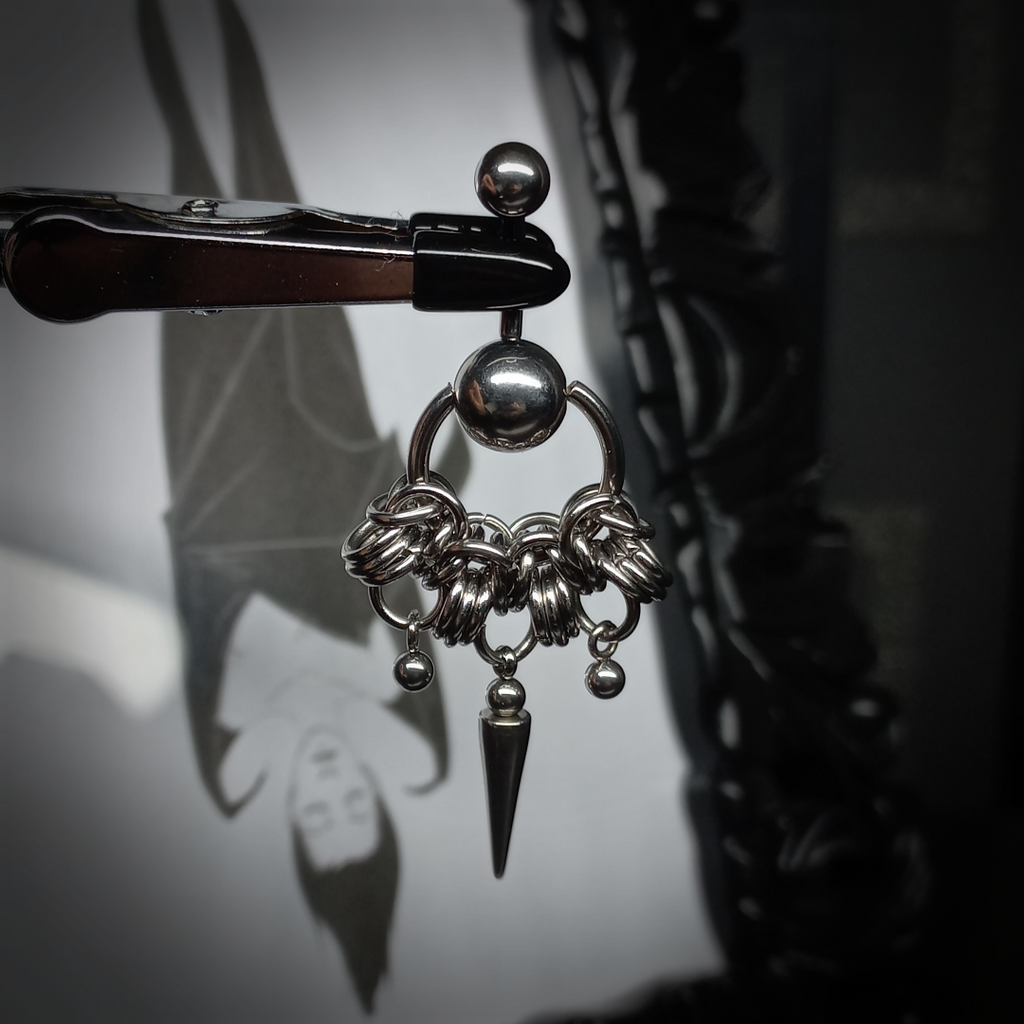 Piercing de Nombril à Pointe