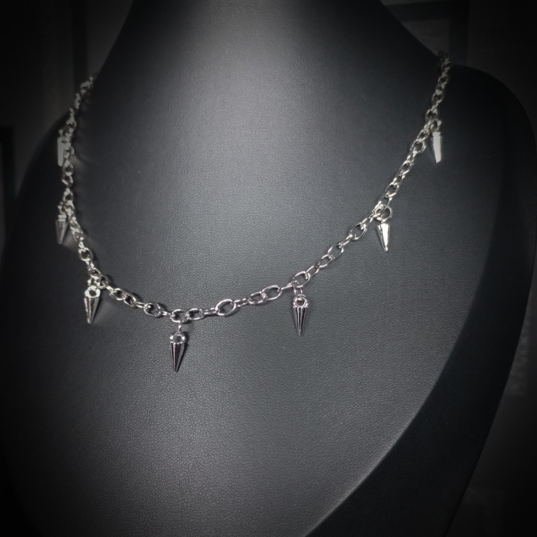 Collier à Pointes