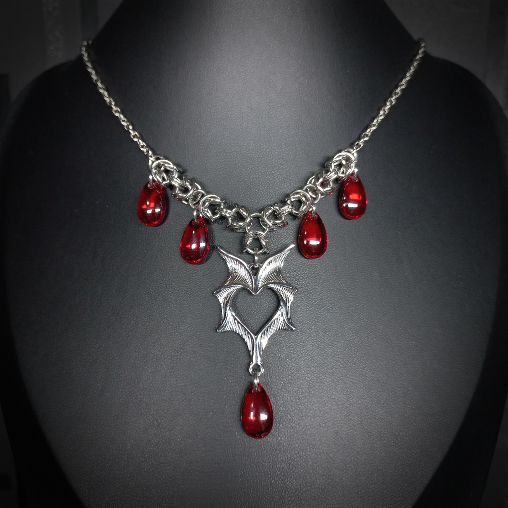 Collier Bloodline – Vampire’s Heart