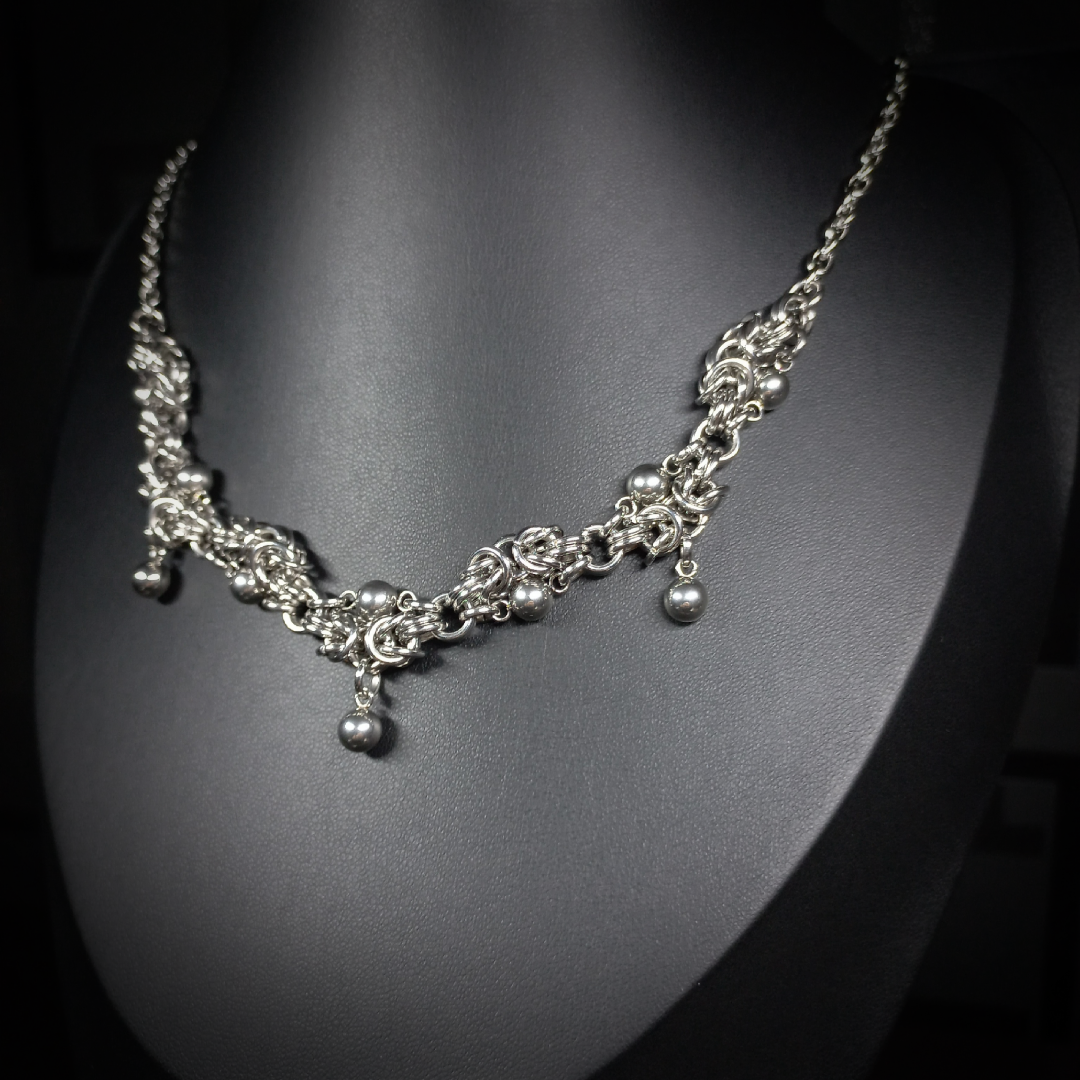 Belladonna Necklace