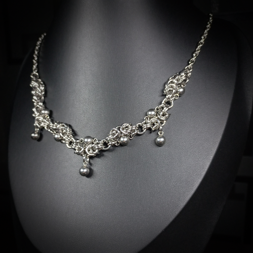 Belladonna Necklace