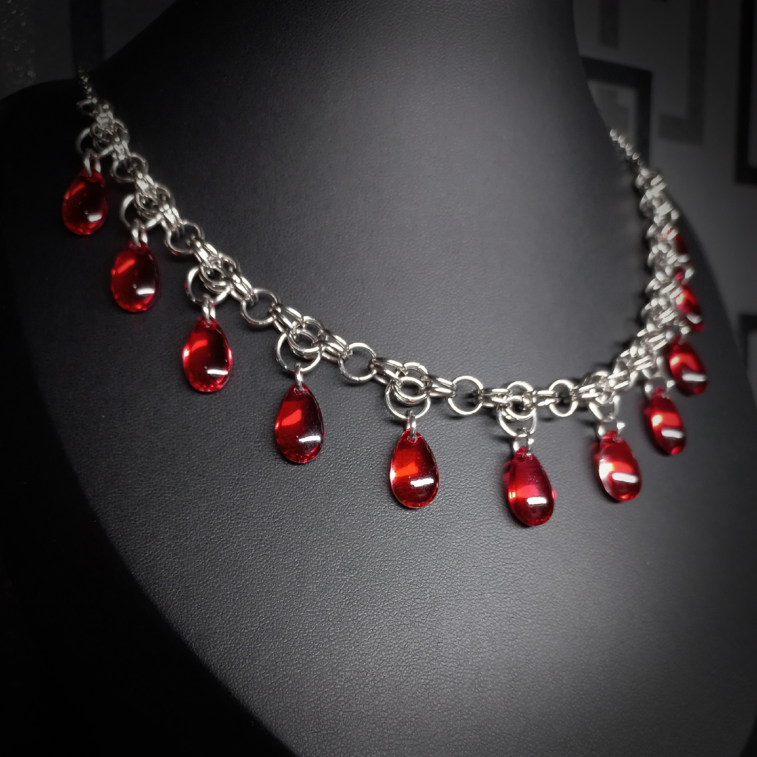 Collier Nightfall – Étreinte Pourpre