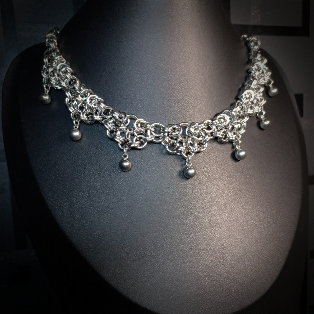 Metallic Lace Necklace