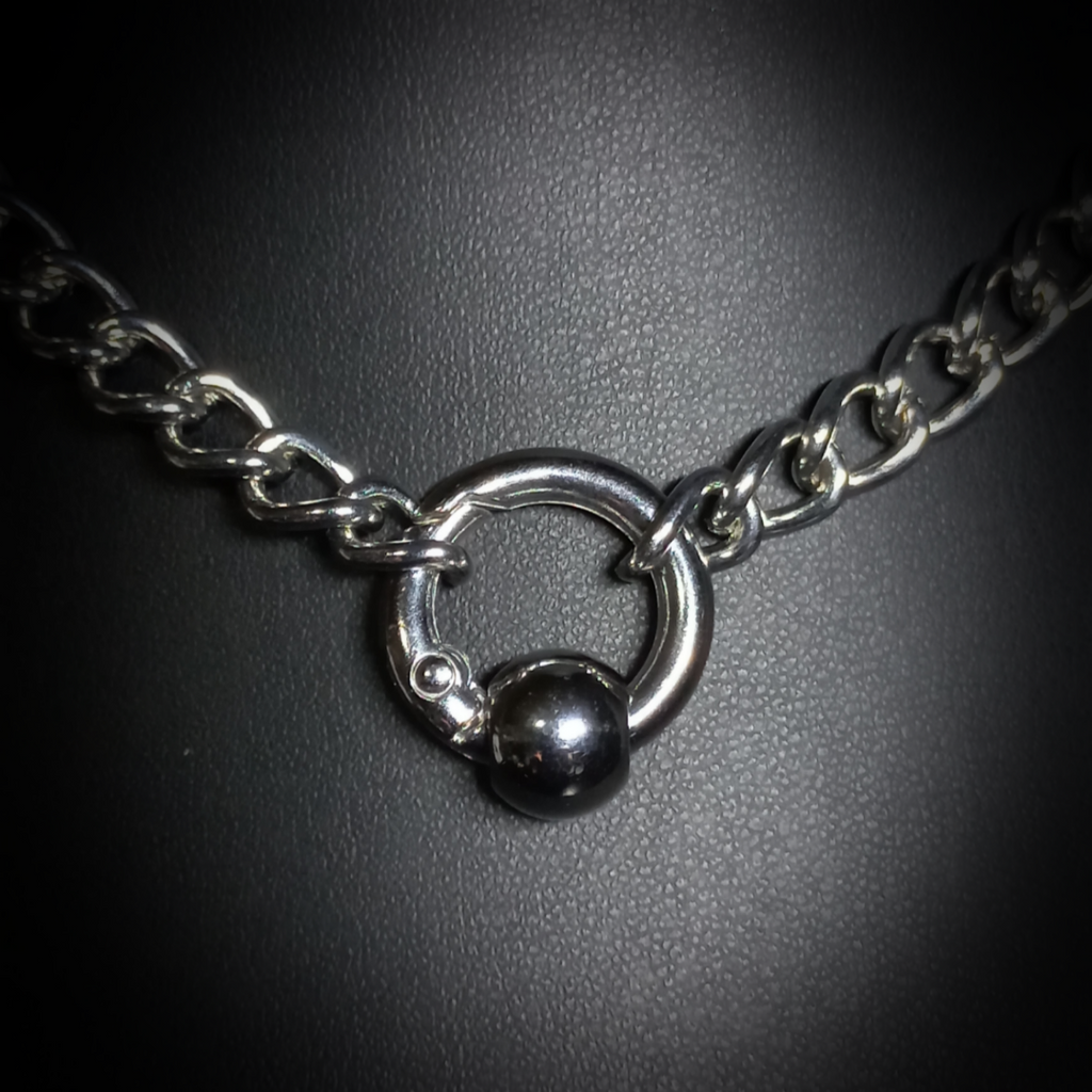 Faltbare Ringkette mit Perle