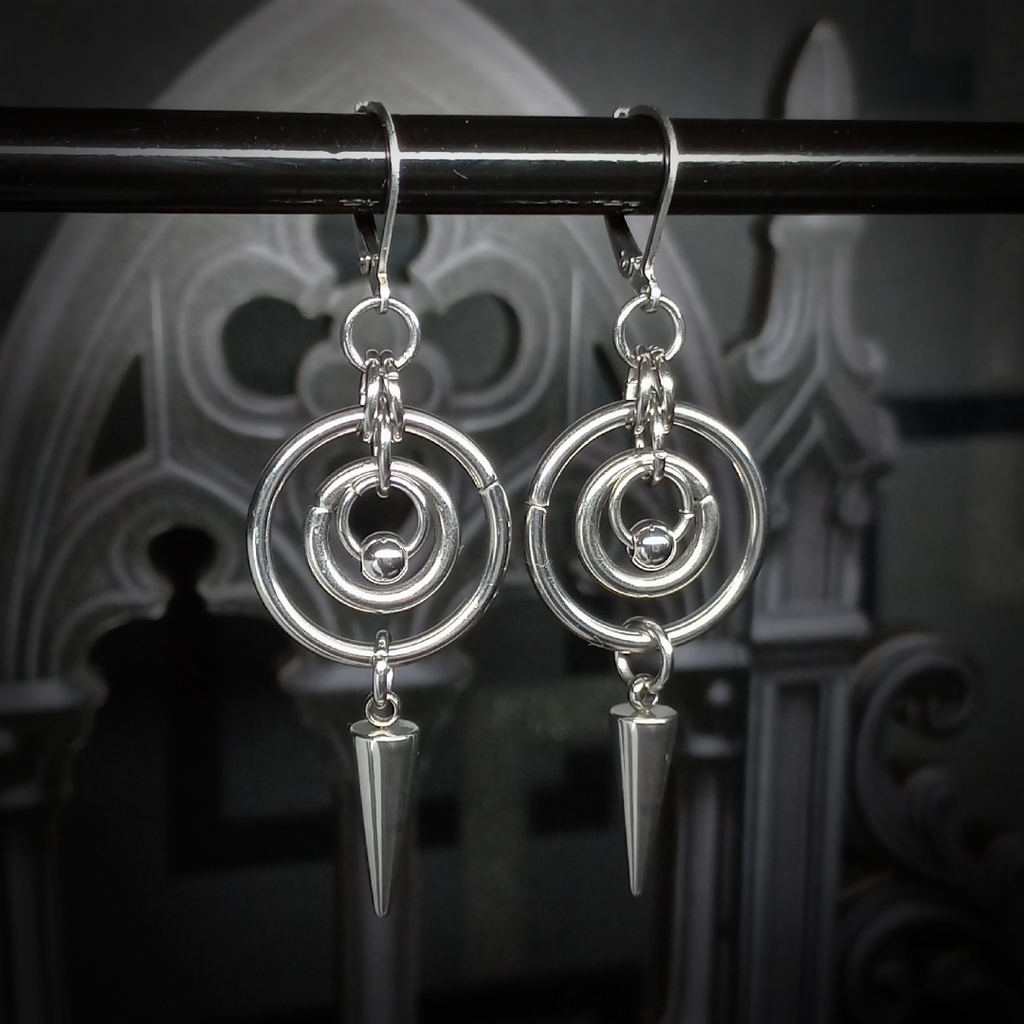 Boucles d’Oreilles à Pointe